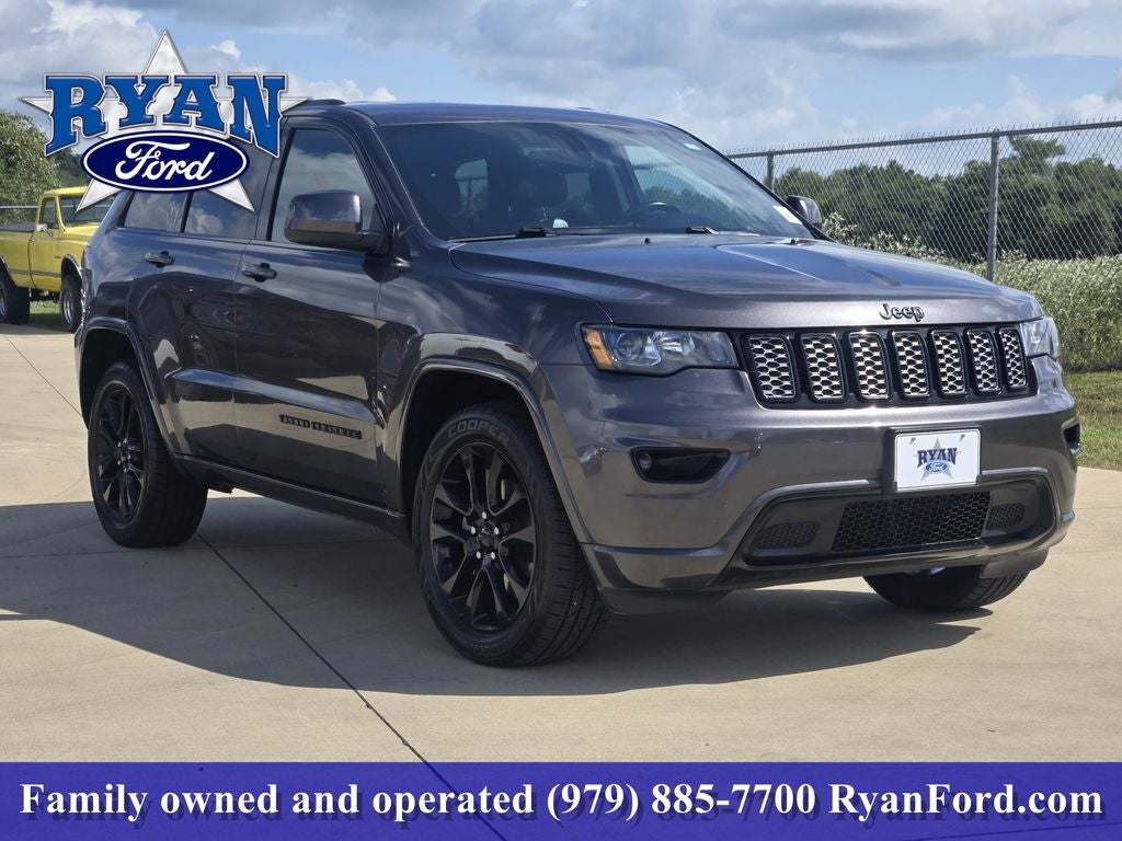 2020 Jeep Grand Cherokee Laredo