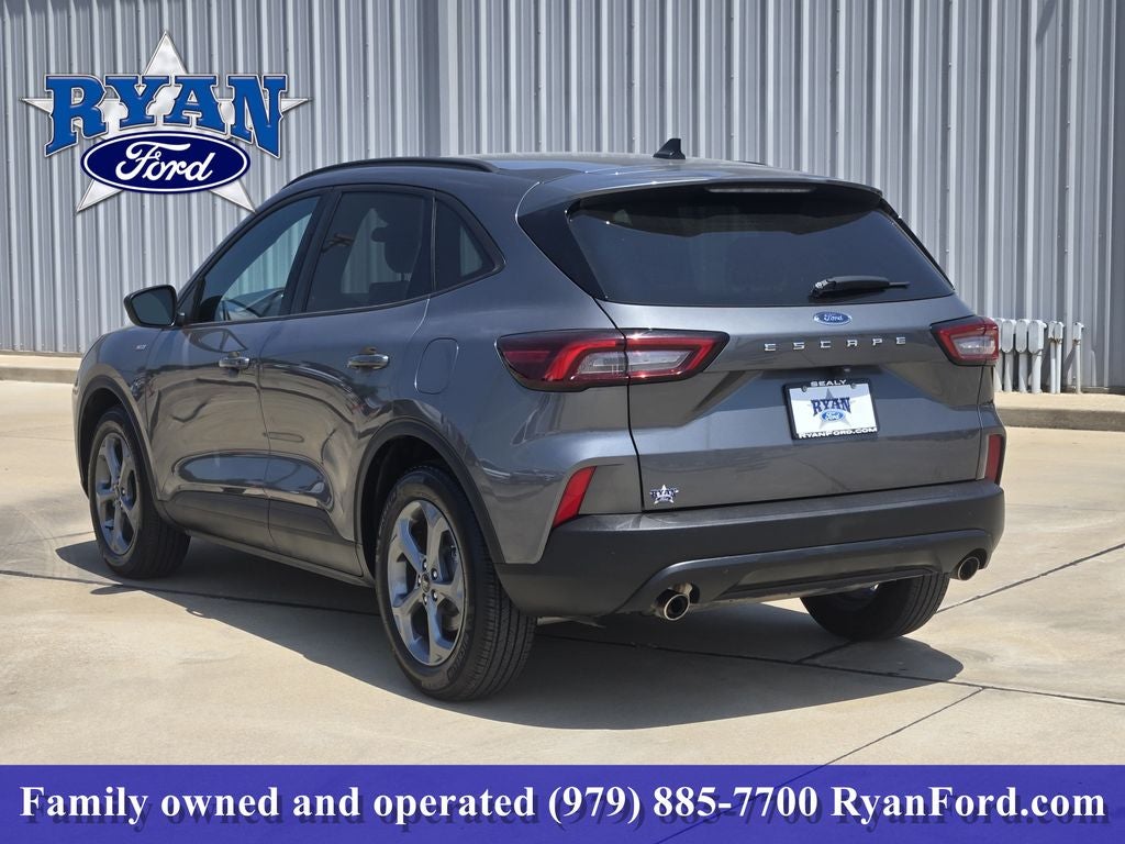 2025 Ford Escape ST-Line