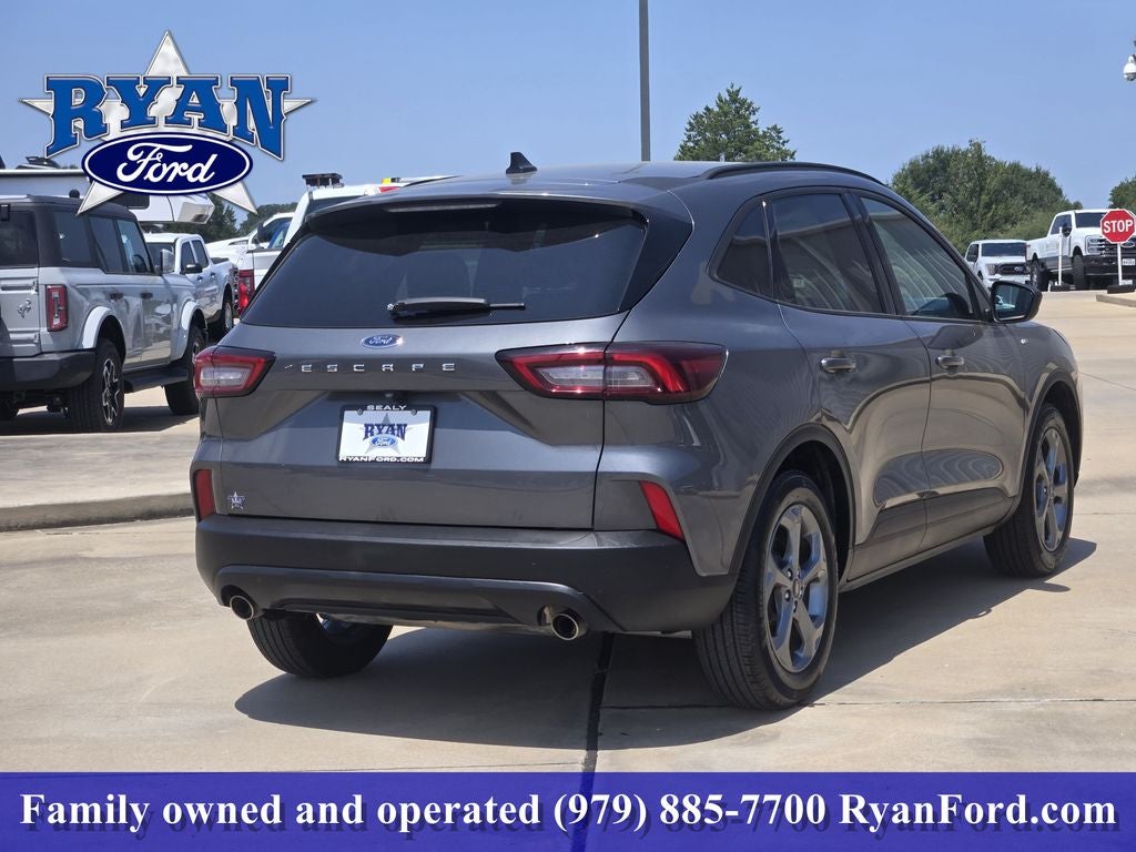2025 Ford Escape ST-Line