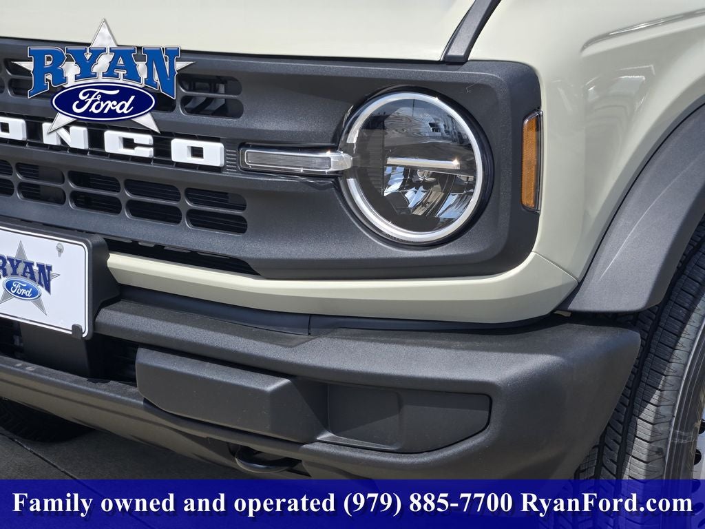 2026 Ford Bronco Base