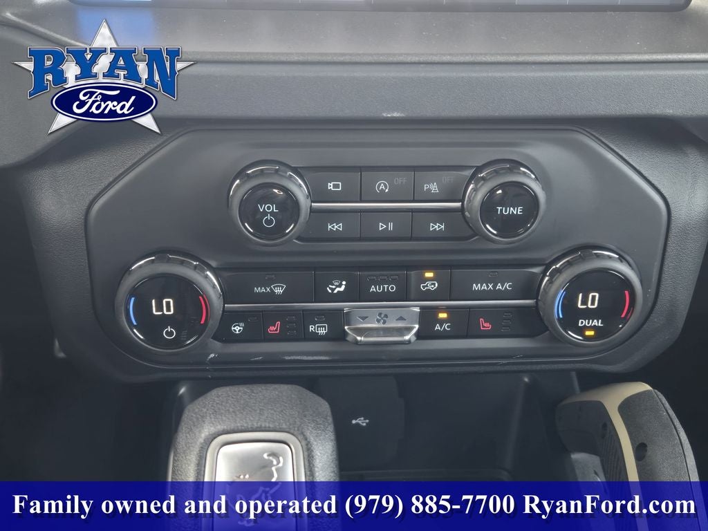 2026 Ford Bronco Base
