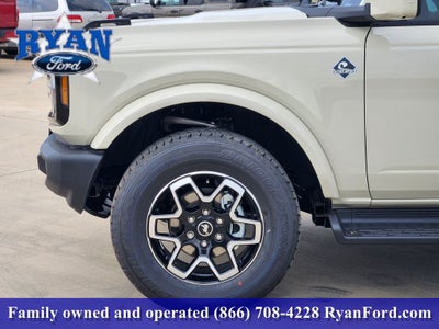 2026 Ford Bronco Outer Banks