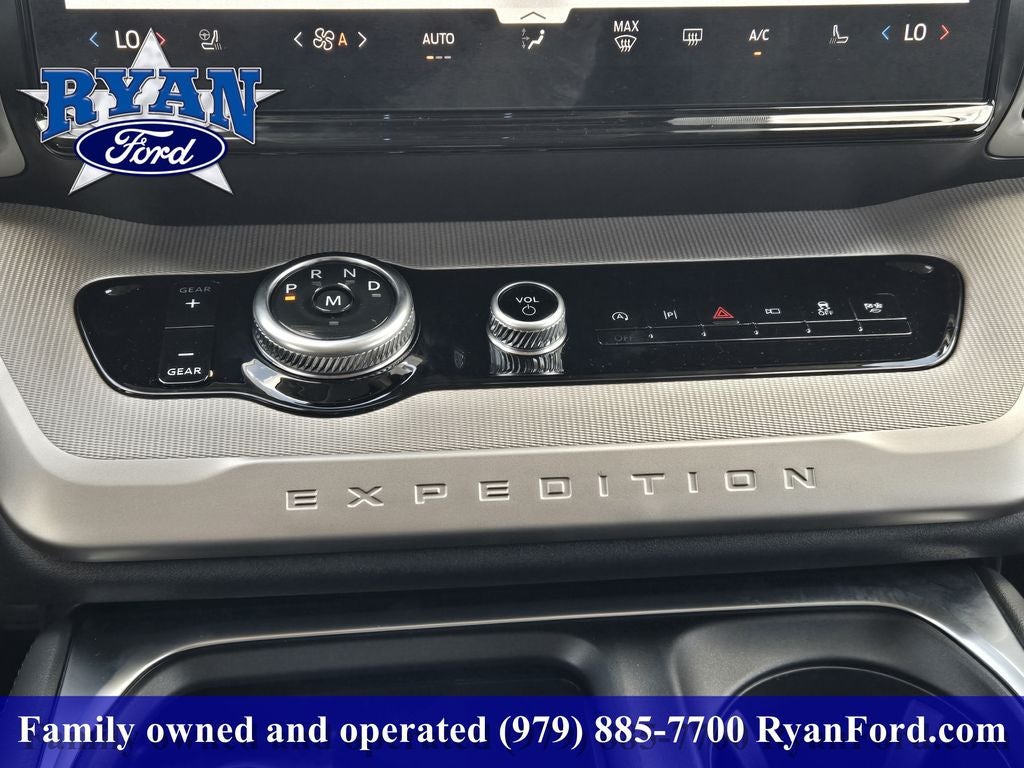 2027 Ford Expedition Max Base