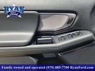 2027 Ford Expedition Max Base
