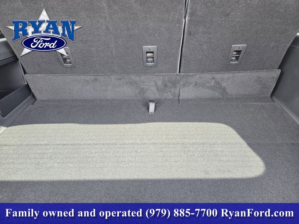 2027 Ford Expedition Max Base