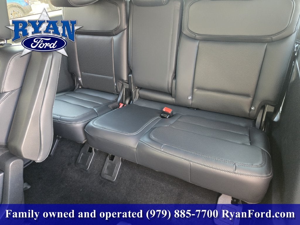 2027 Ford Expedition Max MAX Platinum
