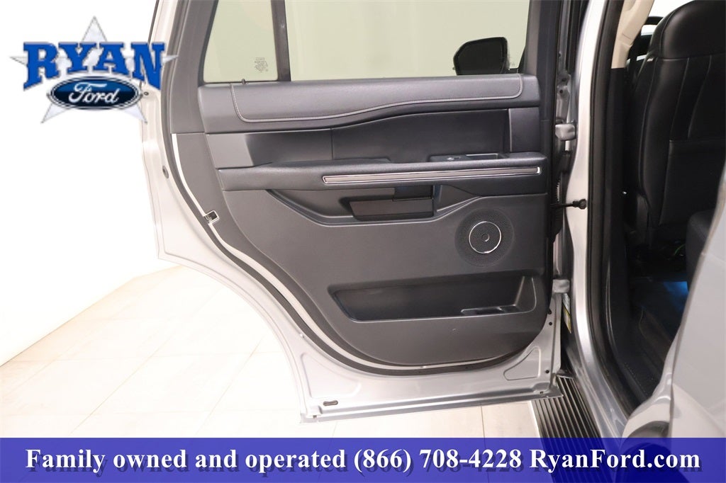 2023 Ford Expedition XLT