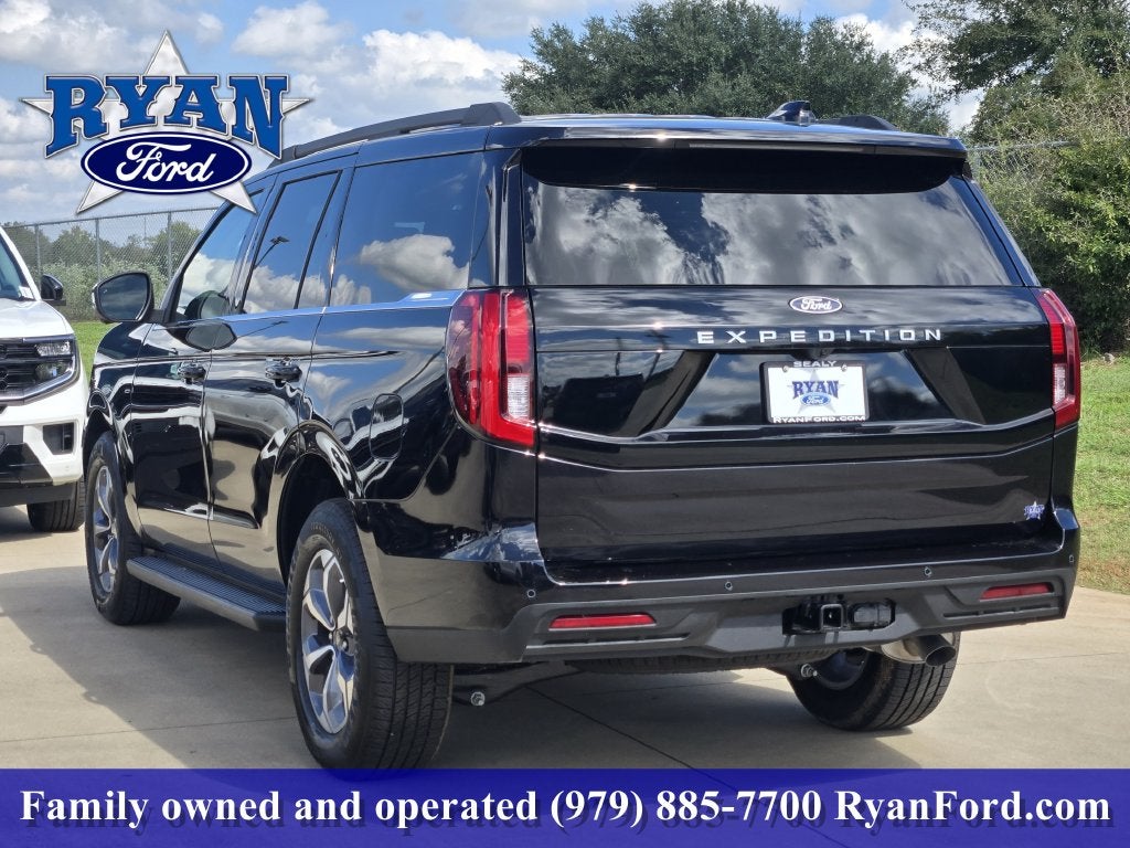 2027 Ford Expedition Active