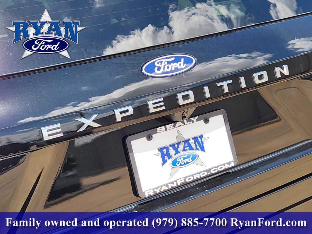 2027 Ford Expedition Active