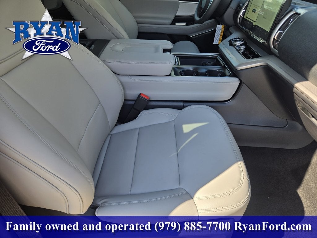 2027 Ford Expedition Active