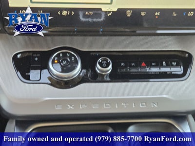 2027 Ford Expedition Active