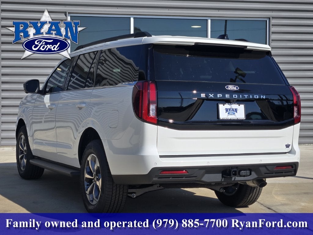 2027 Ford Expedition Active