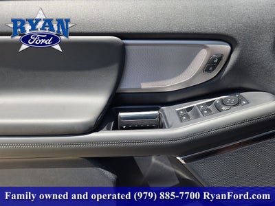 2027 Ford Expedition Active