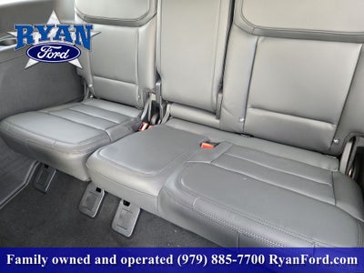 2027 Ford Expedition Active