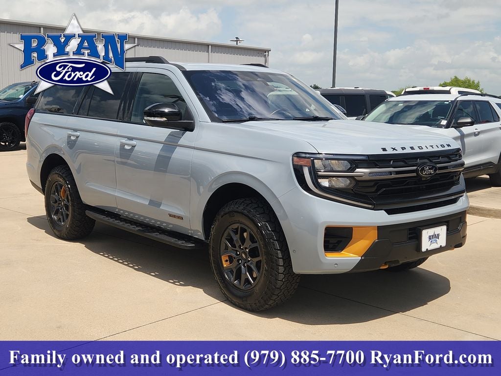 2025 Ford Expedition Tremor