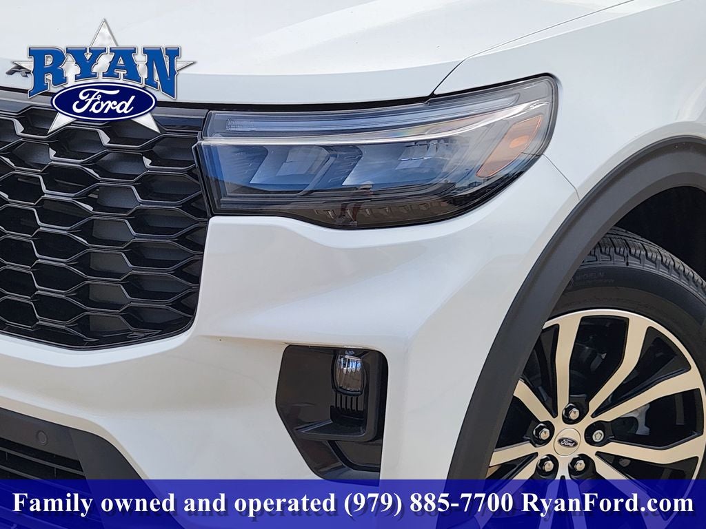 2026 Ford Explorer Base