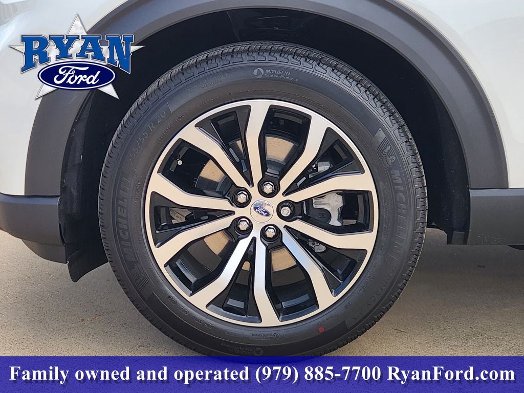 2026 Ford Explorer Base