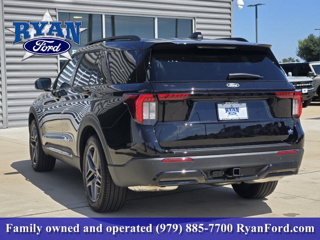 2027 Ford Explorer ST-Line