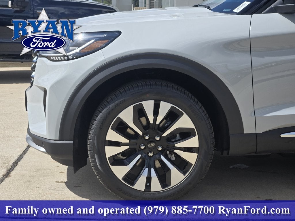 2027 Ford Explorer Platinum™