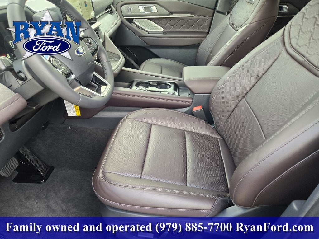 2027 Ford Explorer Platinum™