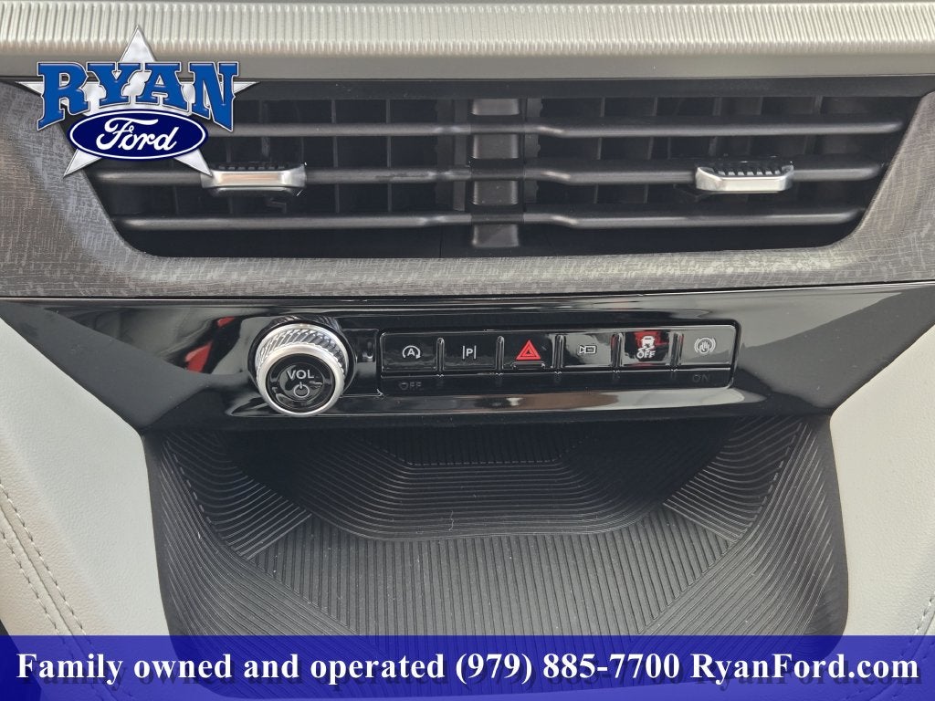 2027 Ford Explorer Platinum™