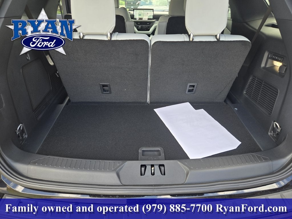 2027 Ford Explorer Platinum™