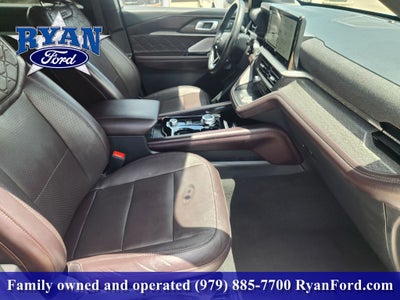 2025 Ford Explorer Platinum