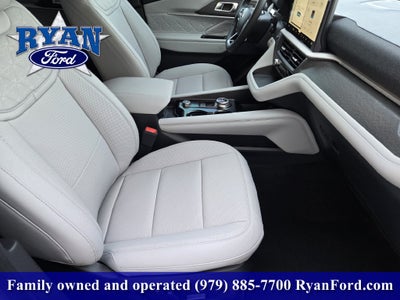 2027 Ford Explorer Platinum™