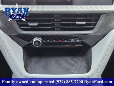 2027 Ford Explorer Platinum™