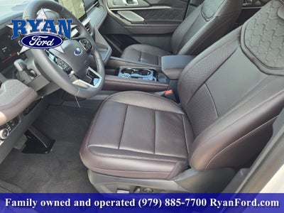 2027 Ford Explorer Platinum™
