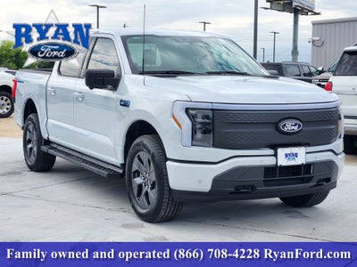 2025 Ford F-150 Lightning Flash