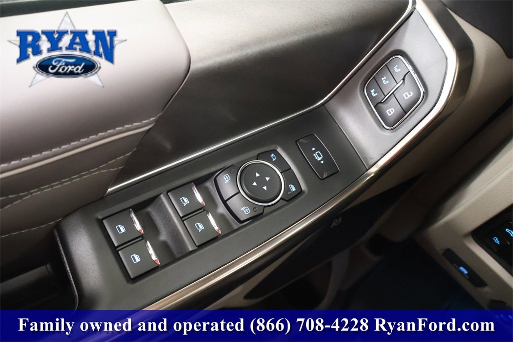 2025 Ford F-250SD Platinum