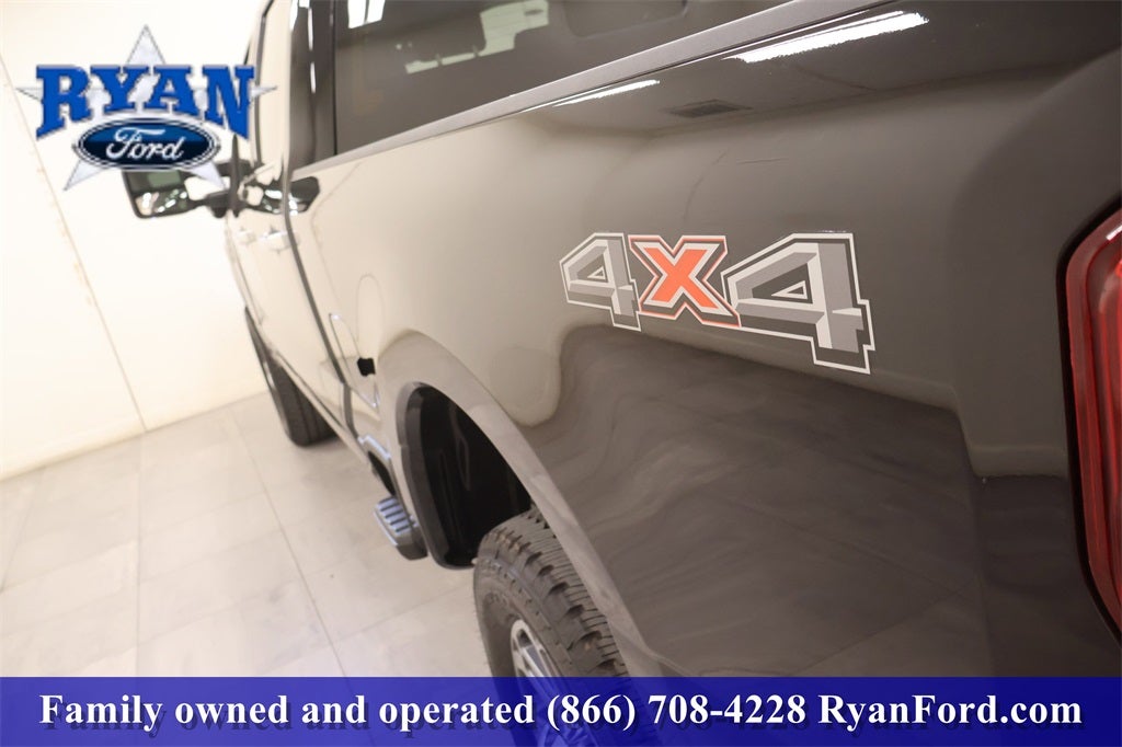 2025 Ford F-250SD Platinum