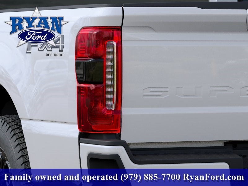 2027 Ford F-250SD F-250® Lariat®