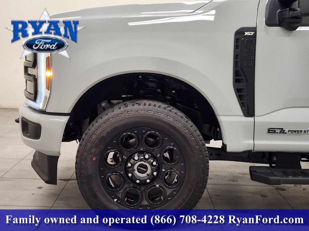 2026 Ford F-250SD XLT