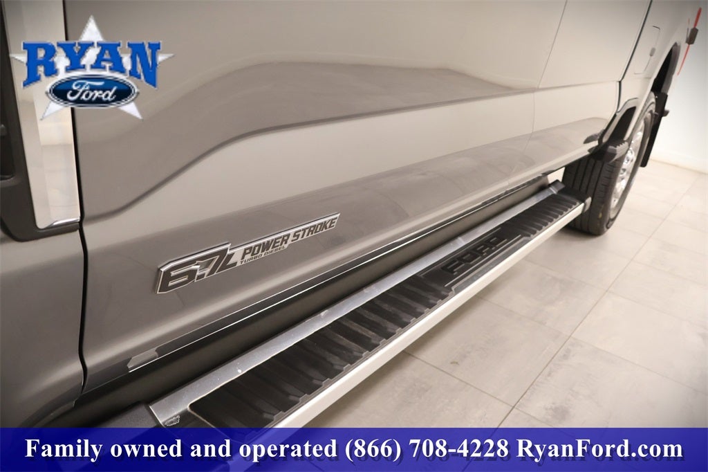 2023 Ford F-250SD Lariat