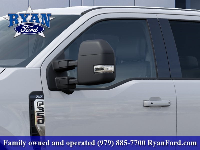 2027 Ford F-350SD F-350® XLT