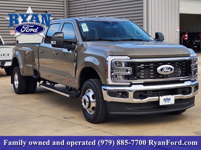 2027 Ford F-350SD F-350® Lariat®