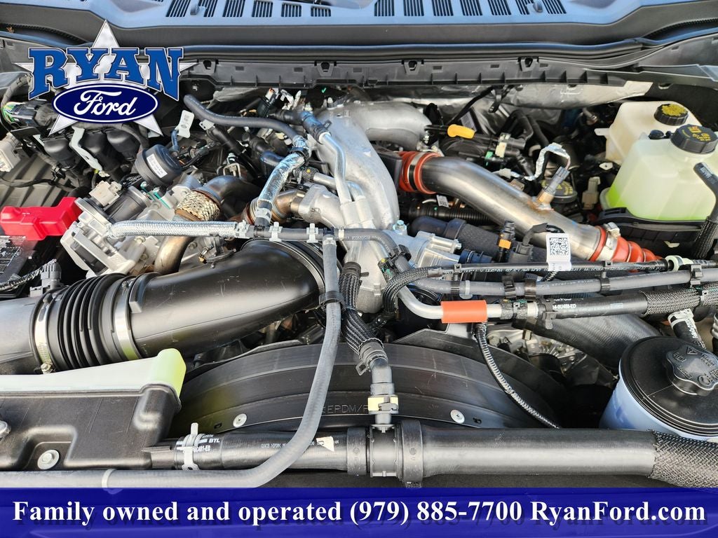 2027 Ford F-350SD F-350® Lariat®