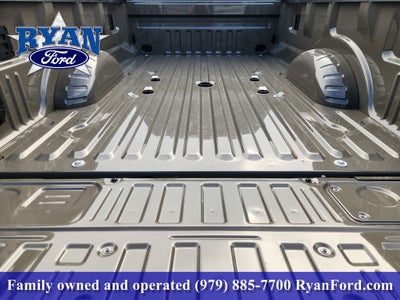 2027 Ford F-350SD F-350® Lariat®