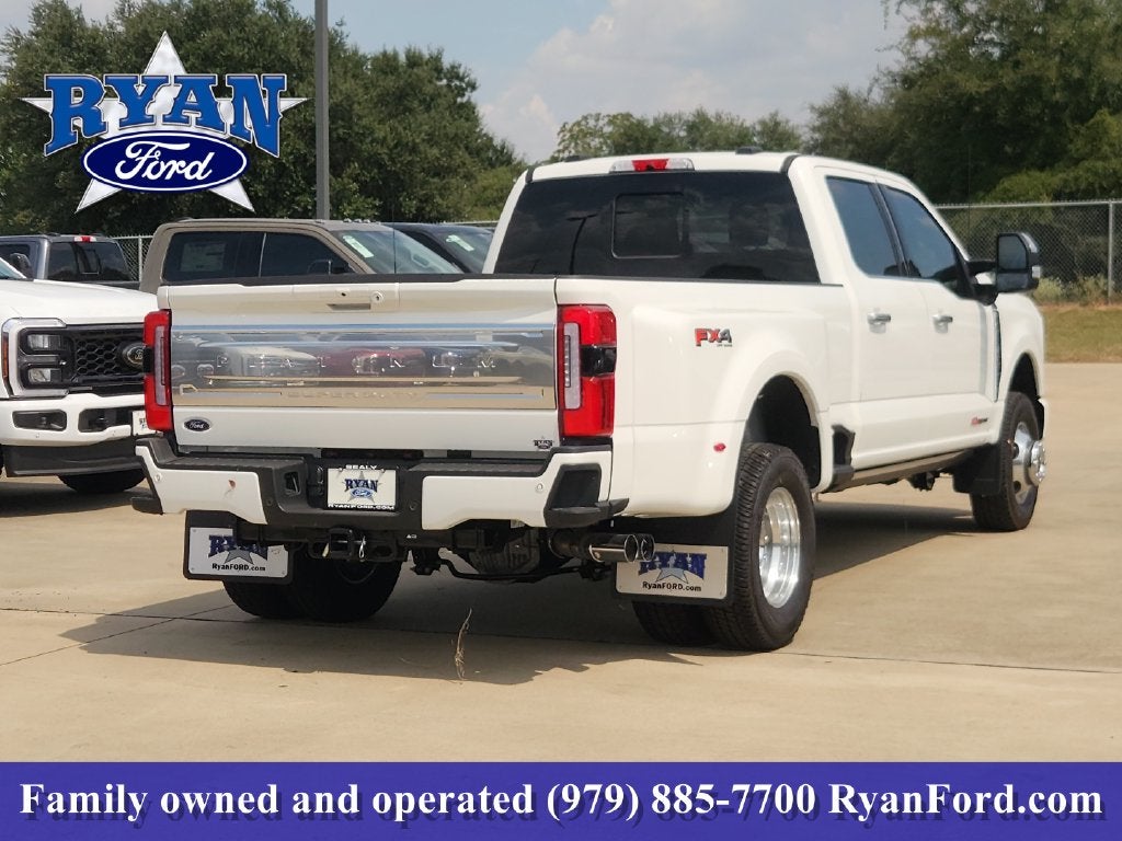 2026 Ford F-350SD F-350® Platinum®