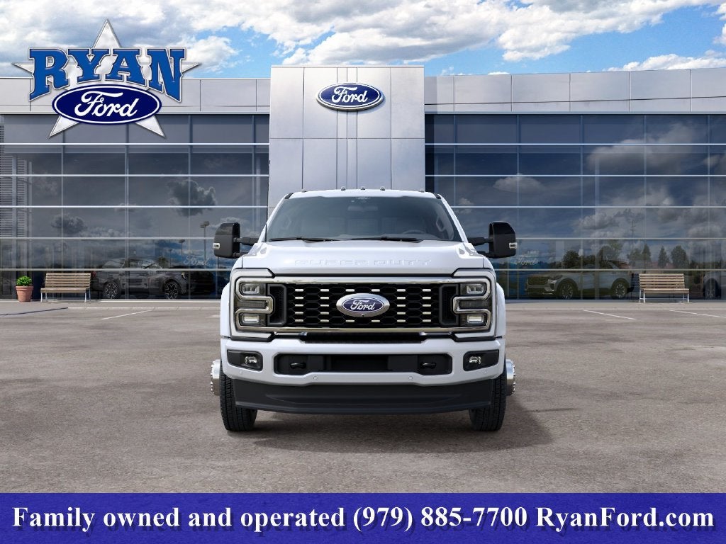 2027 Ford F-450SD F-450® Platinum®