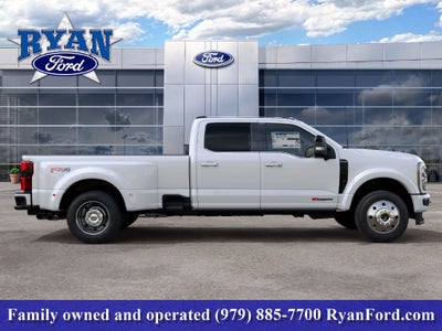 2027 Ford F-450SD F-450® Platinum®