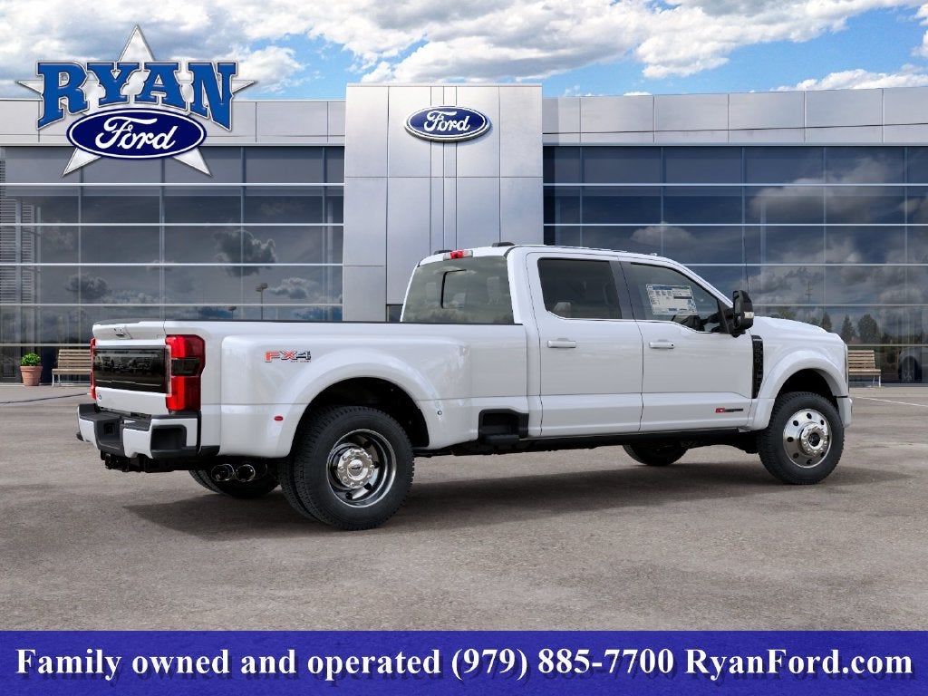 2027 Ford F-450SD F-450® Platinum®