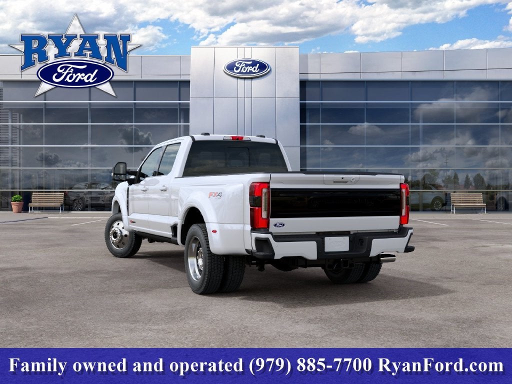 2027 Ford F-450SD F-450® Platinum®