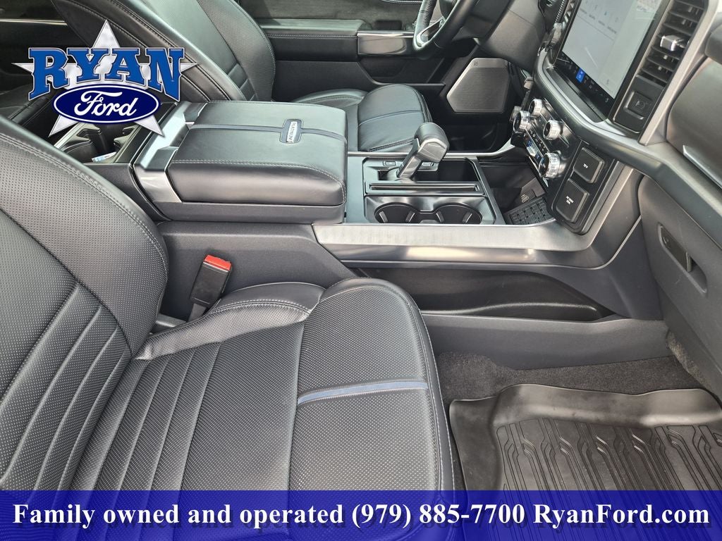 2025 Ford F-150 Platinum