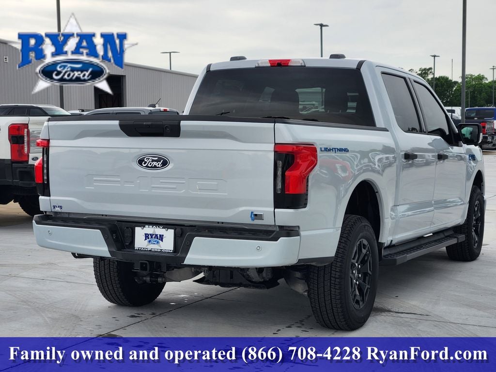 2025 Ford F-150 Lightning XLT