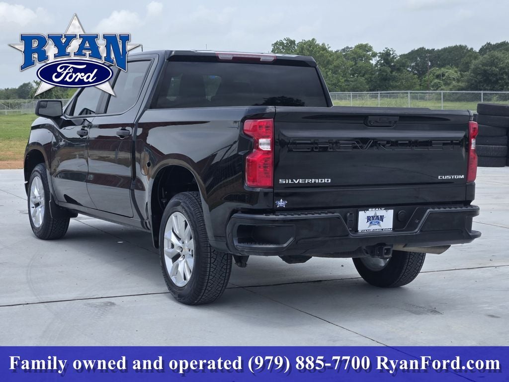 2025 Chevrolet Silverado 1500 Custom