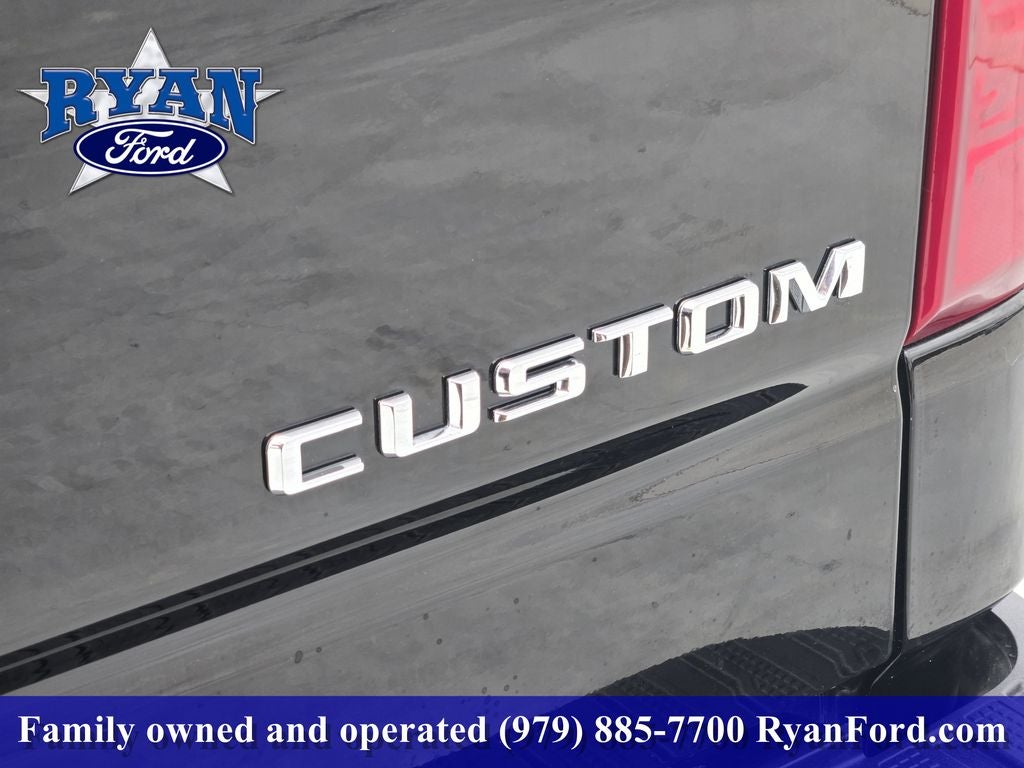 2025 Chevrolet Silverado 1500 Custom
