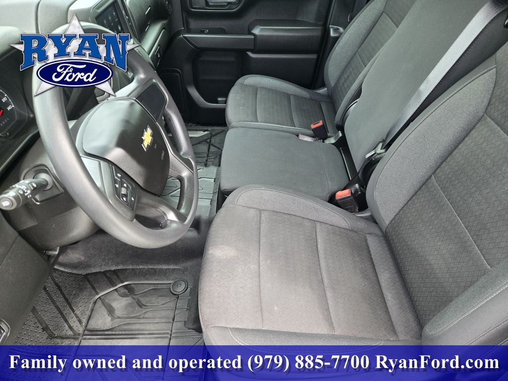 2025 Chevrolet Silverado 1500 Custom